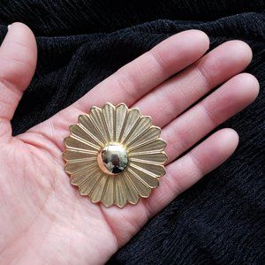 Vintage Mid Century Gold Tone Geometrical Scarf Clip